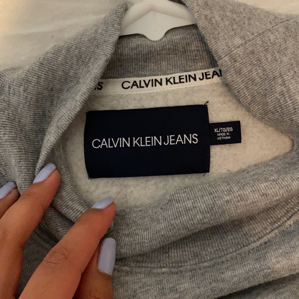 New - Picture 2 of 2